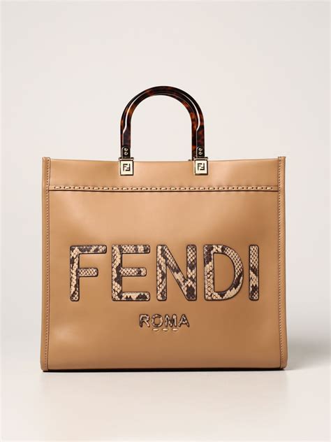 borsa fendi grande|fendi borse shop online.